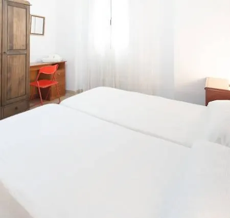 Apartamento Turísticos La Encarnación